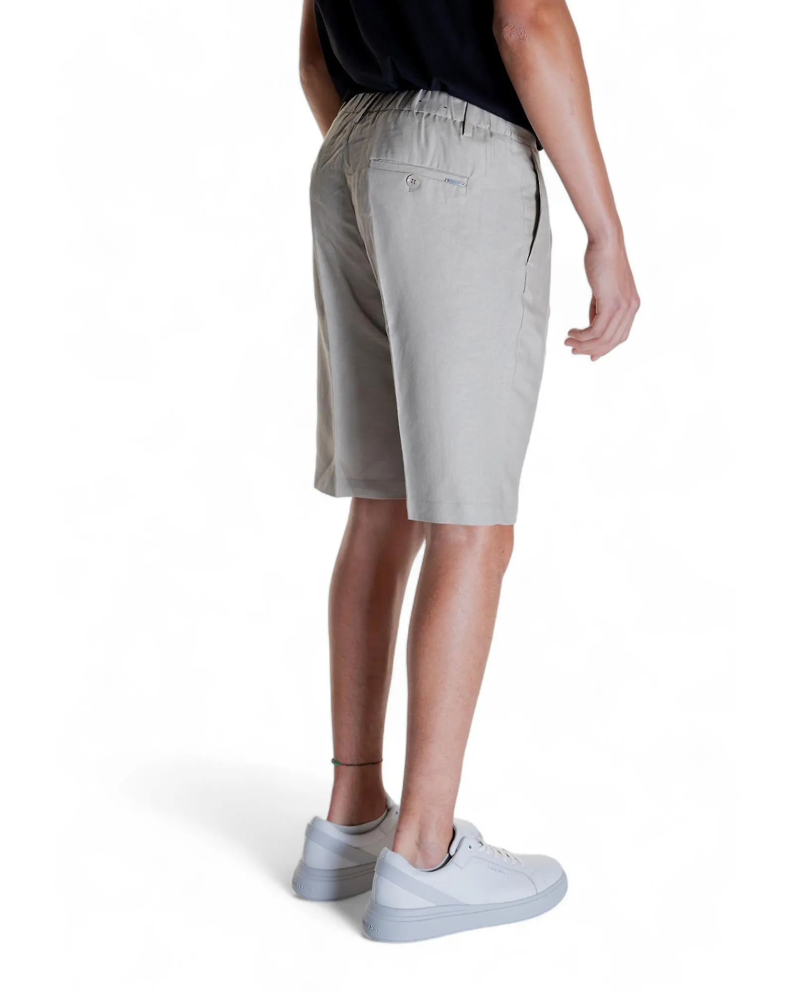 Antony Morato Plain Beige Shorts with Zip and Button Fastening