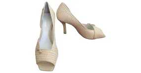 Bcbg Max Azria Tacones Beige Crema Blanco roto 