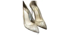 CHRISTIAN LOUBOUTIN Tacones T.UE 39.5 cuero Beige 