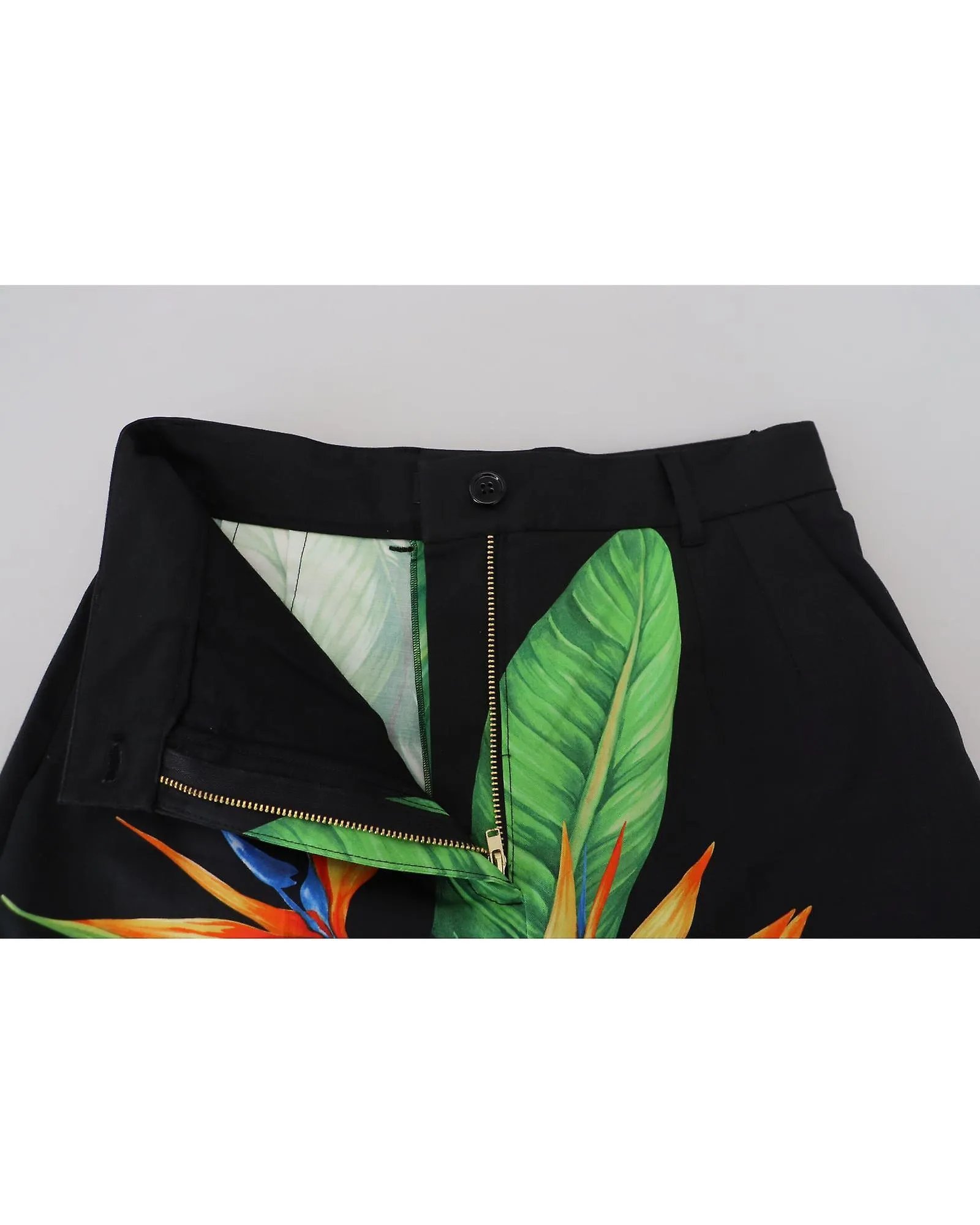 Dolce & Gabbana Leaves Print High Waist Hot Pants Shorts