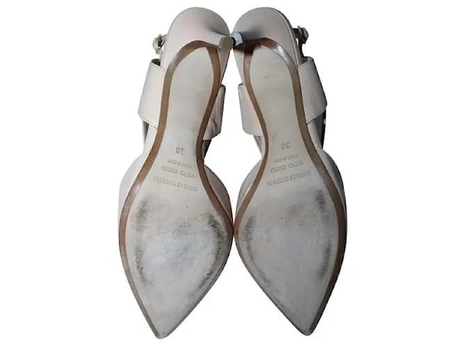 NICHOLAS KIRKWOOD Tacones destalonados en beige 