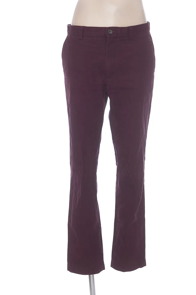 Pantalón color Vinotinto - Banana Republic