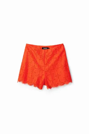 Shorts encaje retro