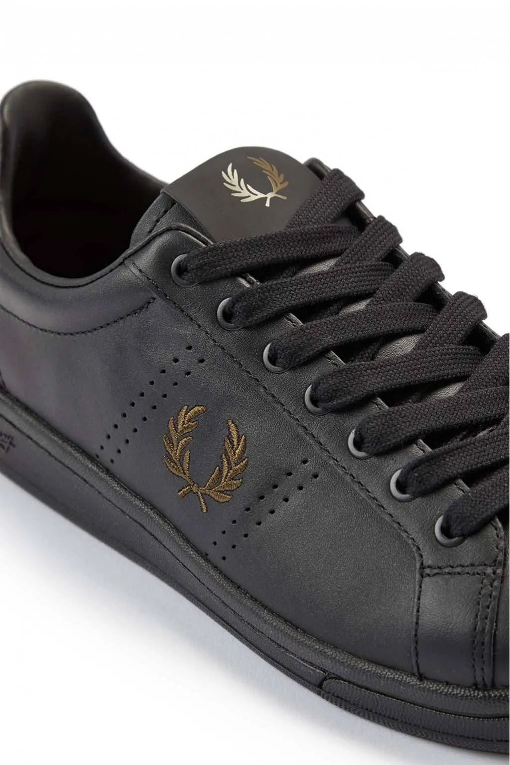 Sneakers Fred Perry b721 220