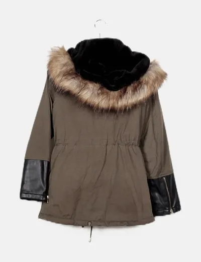 Stradivarius Parka casual verde detalle polipiel